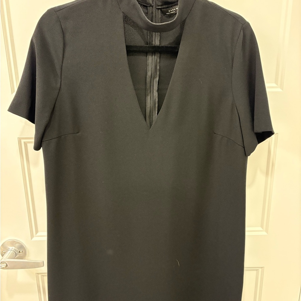 Zara Black Sheath Dress V-neck Short Sleeve